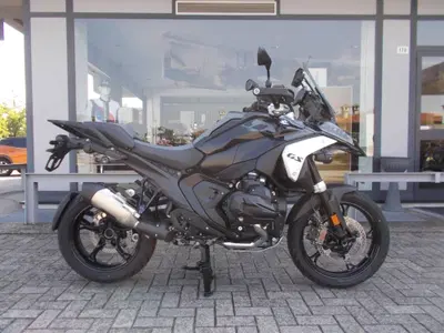 Bmw R 1300 GS Triple Black (2023 - 26) usata