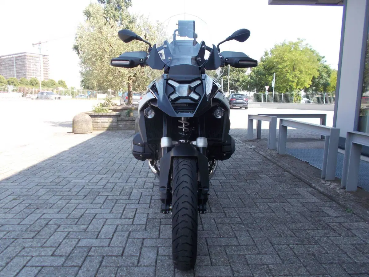 Bmw R 1300 GS Triple Black (2023 - 26) (2)
