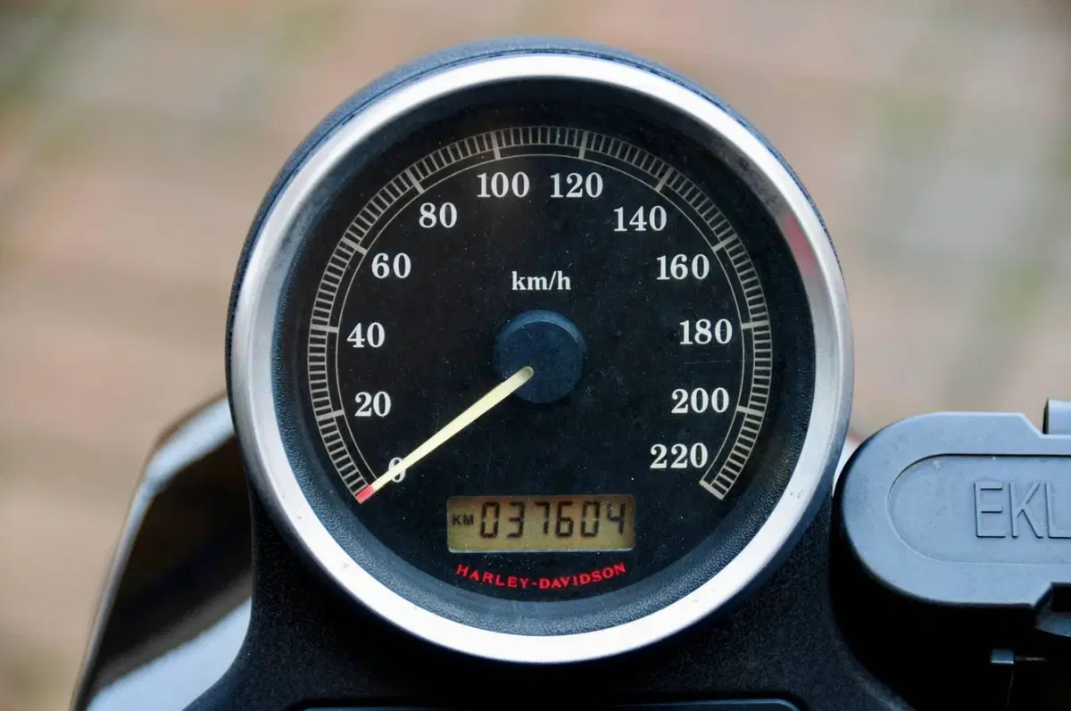 Harley-Davidson XL 1200N Nightster (2008 - 12) (9)