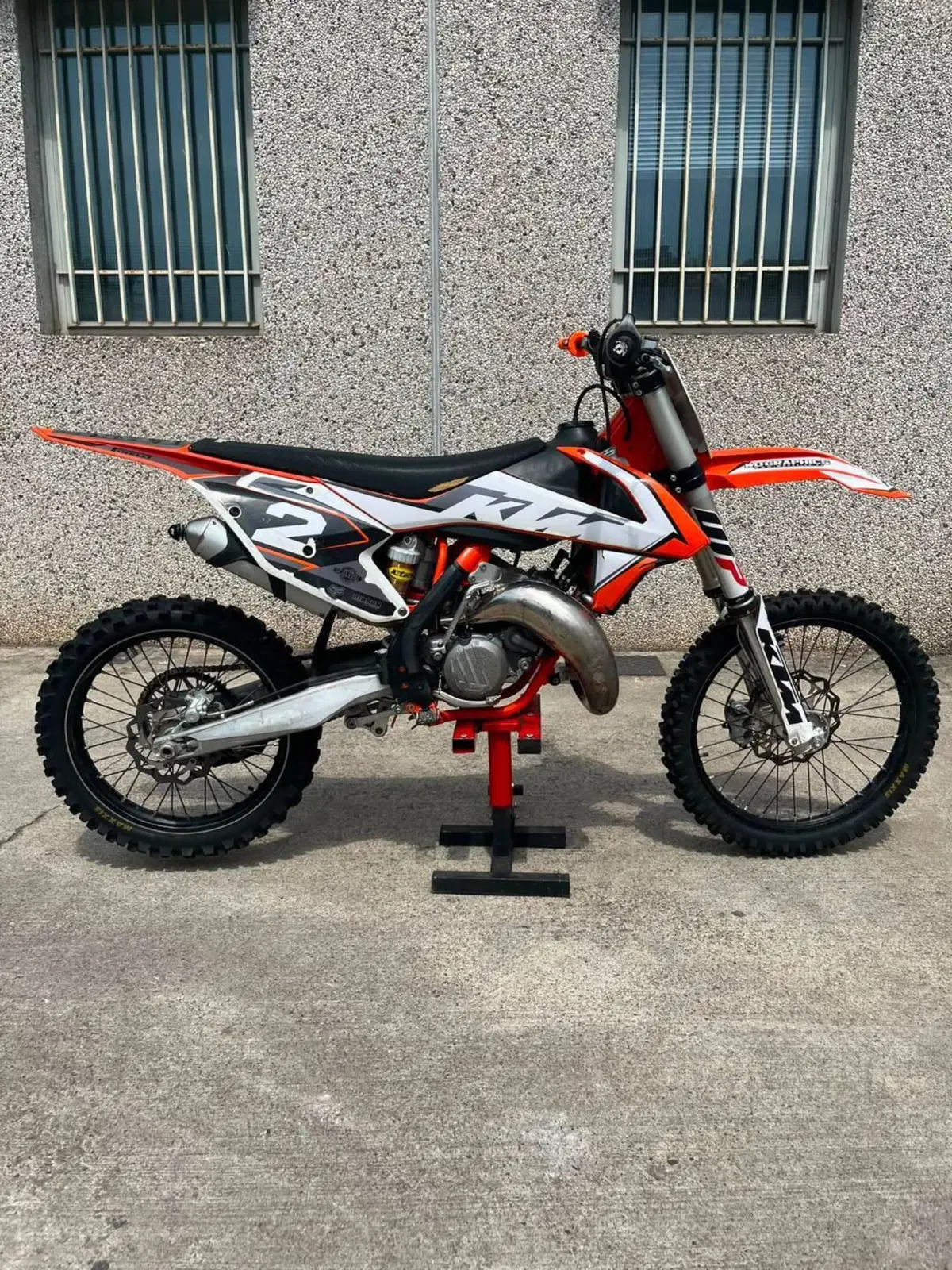 KTM 125 SX (2018) (3)