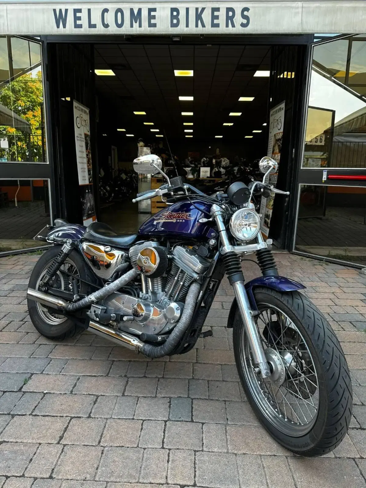 Harley-Davidson 883 Hugger (1994 - 00) - XLH