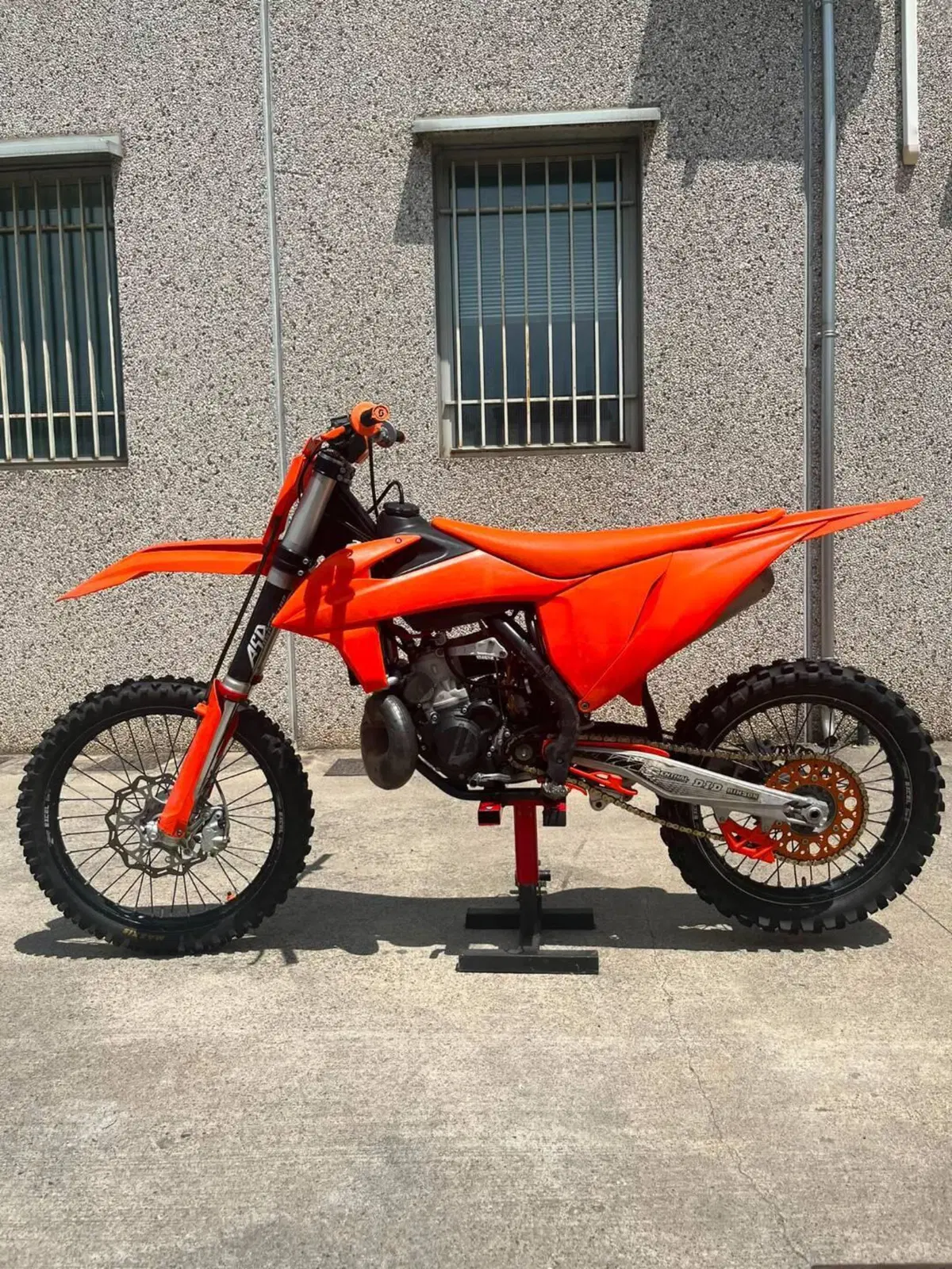 KTM 250 SX (2021) (2)