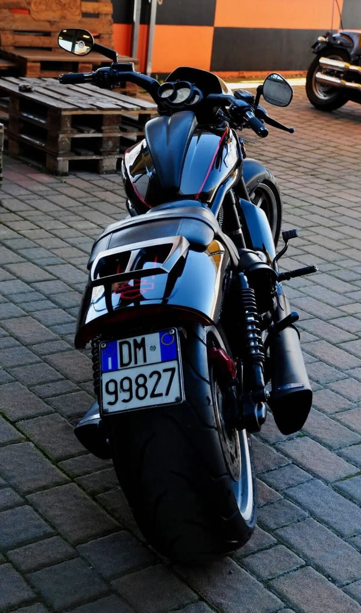 Harley-Davidson 1250 V-Rod Muscle (2009 - 17) - VRSCF (3)