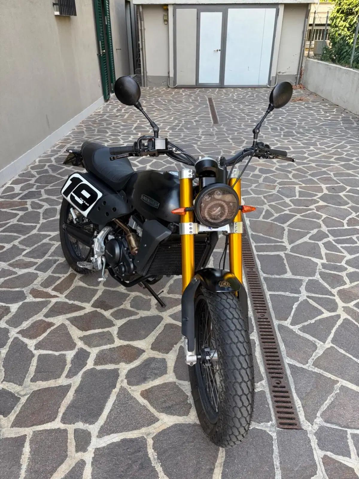 Fantic Motor Caballero 125 Flat Track 4t (2018 - 20) (2)
