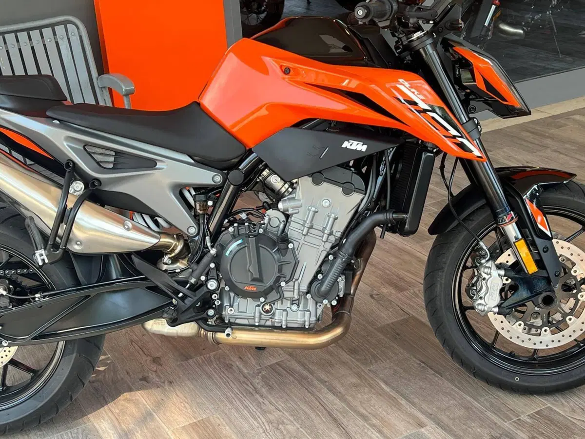 KTM 790 Duke L (2023 - 24) (5)