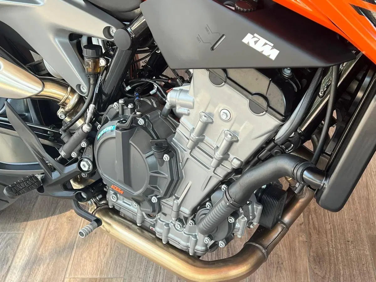 KTM 790 Duke L (2023 - 24) (6)