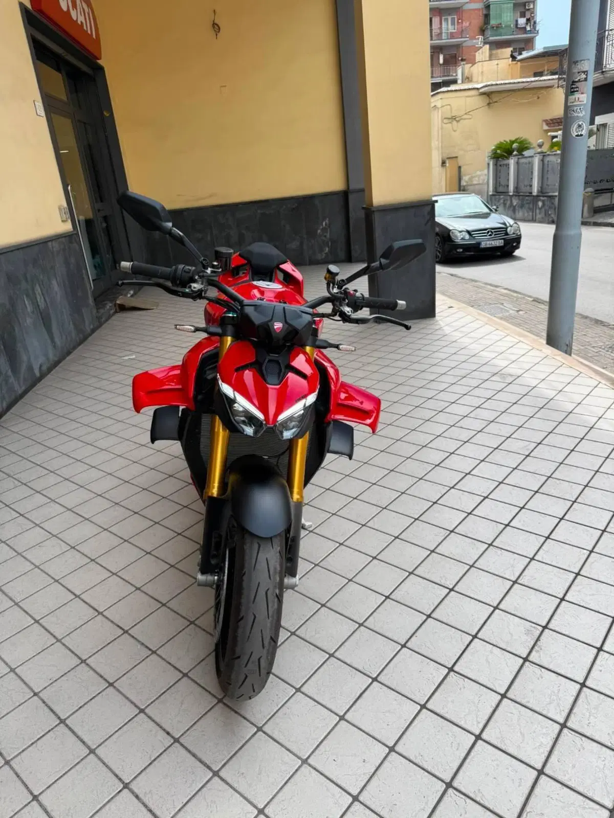 Ducati Streetfighter V4 S (2025 - 26) (2)