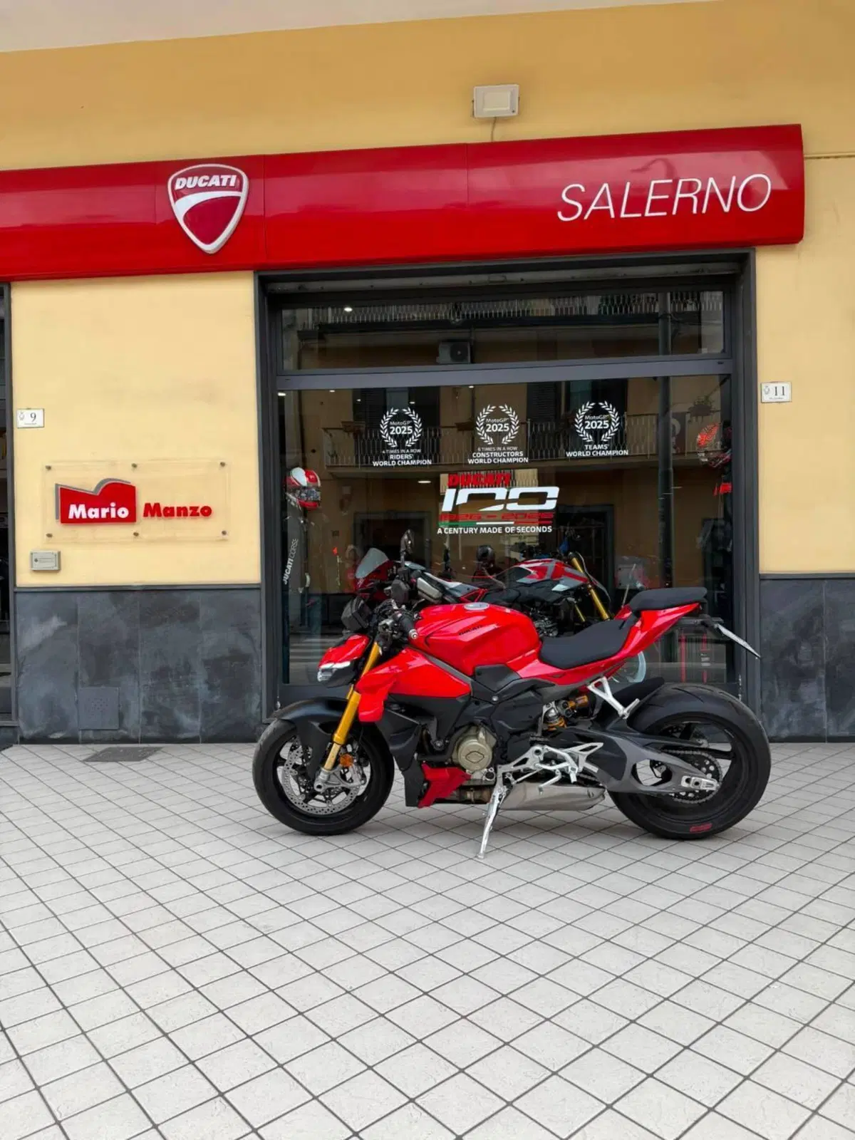 Ducati Streetfighter V4 S (2025 - 26)