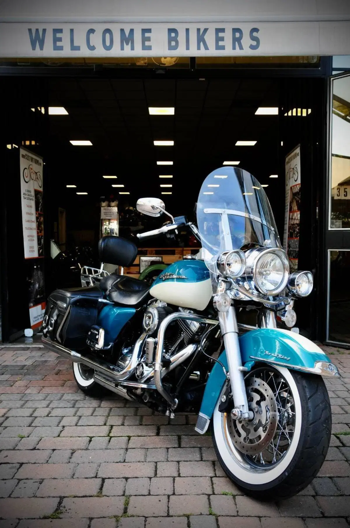 Harley-Davidson 1584 Road King Classic (2007 - 10) - FLHRC