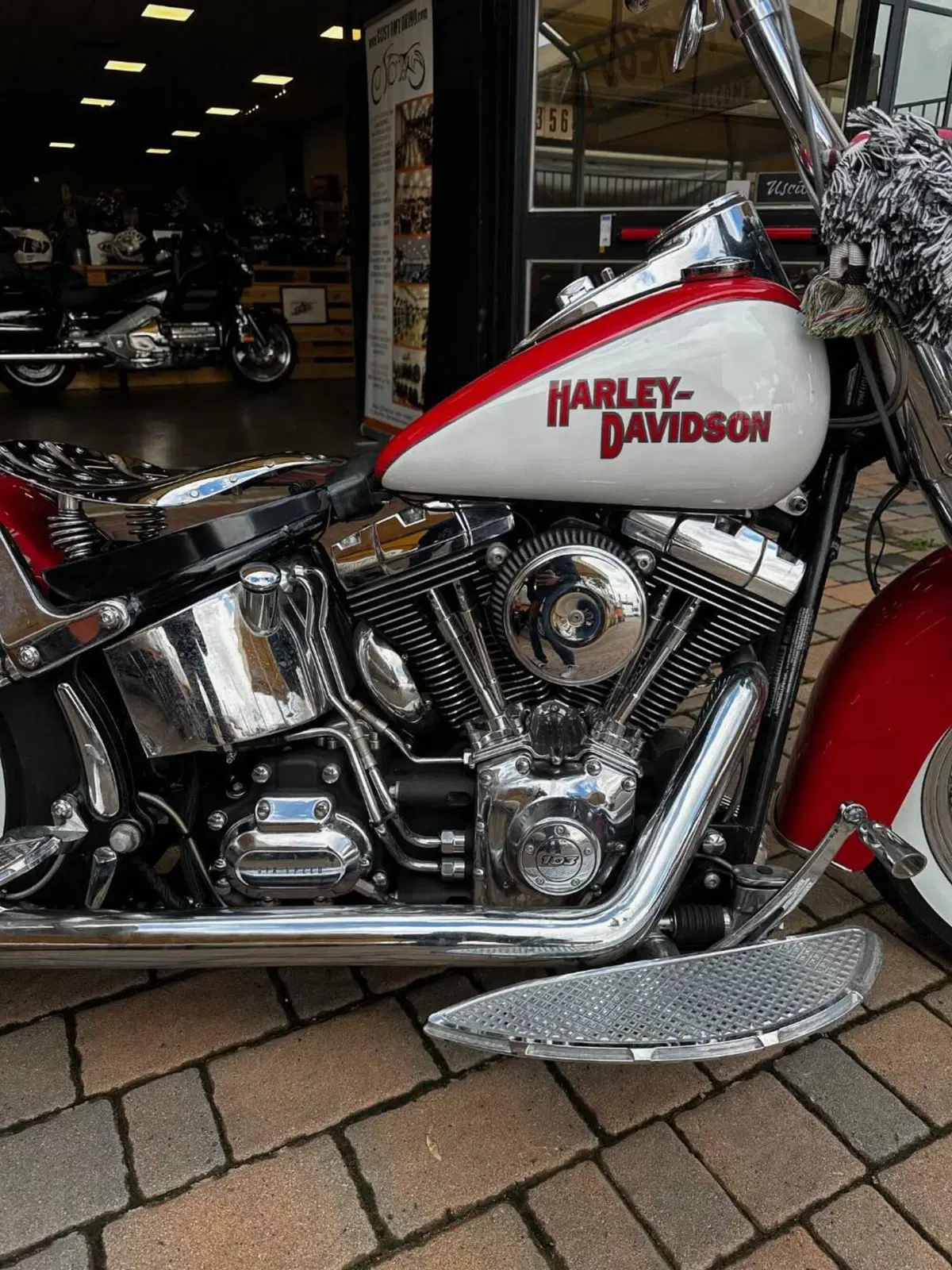 Harley-Davidson 1690 Heritage Classic (2011 - 17) - FLSTC (9)