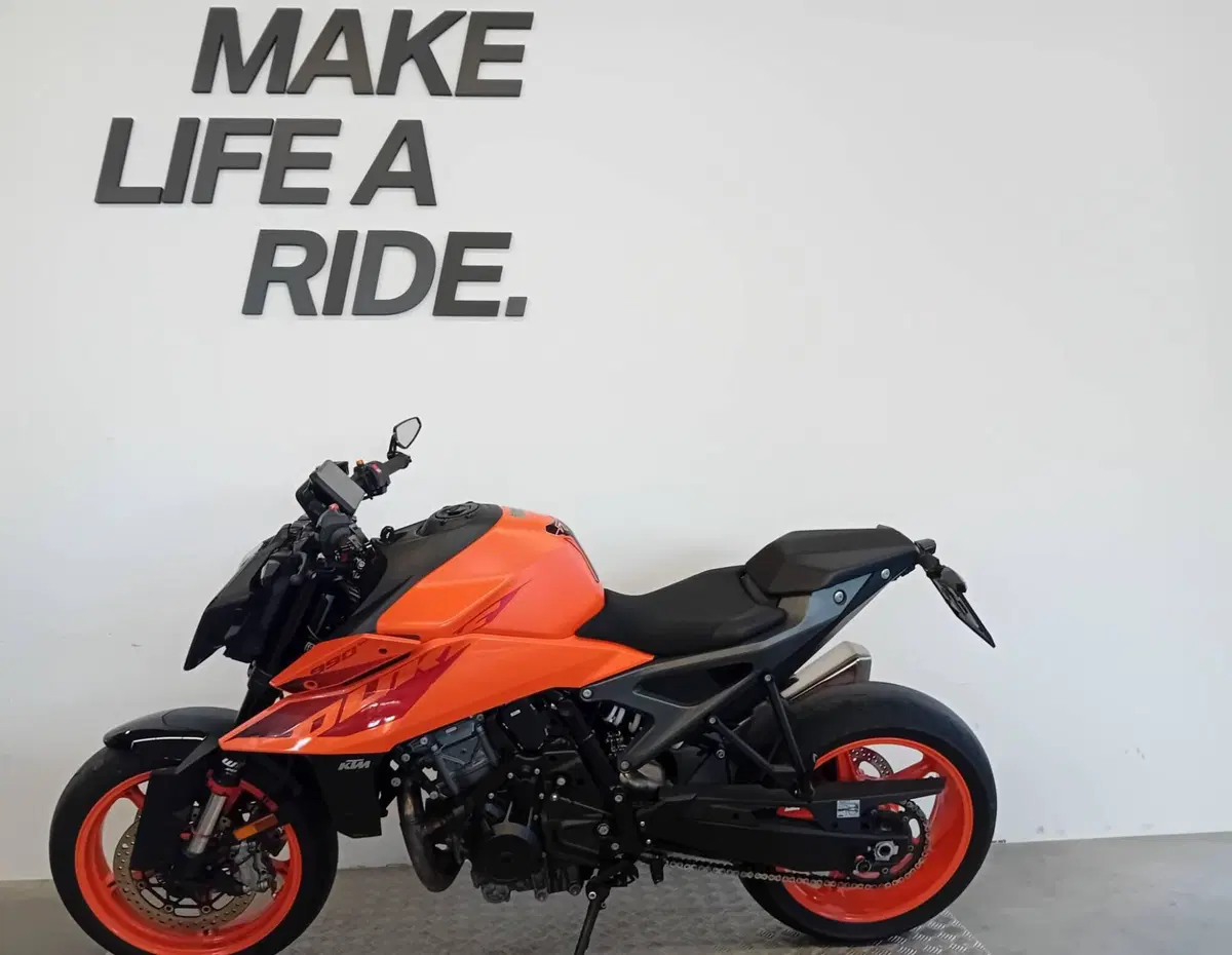 KTM 990 Duke (2024 - 26) (2)