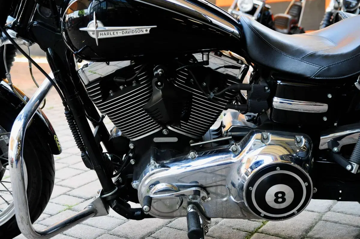 Harley-Davidson 1584 Super Glide Custom (2008 - 13) - FXDC (7)
