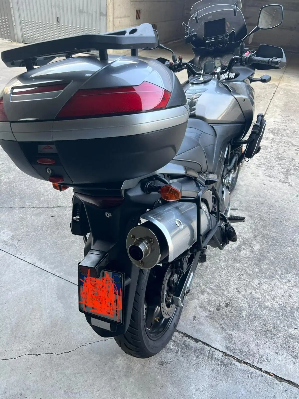 Suzuki V-Strom 650 (2008 - 11) (3)