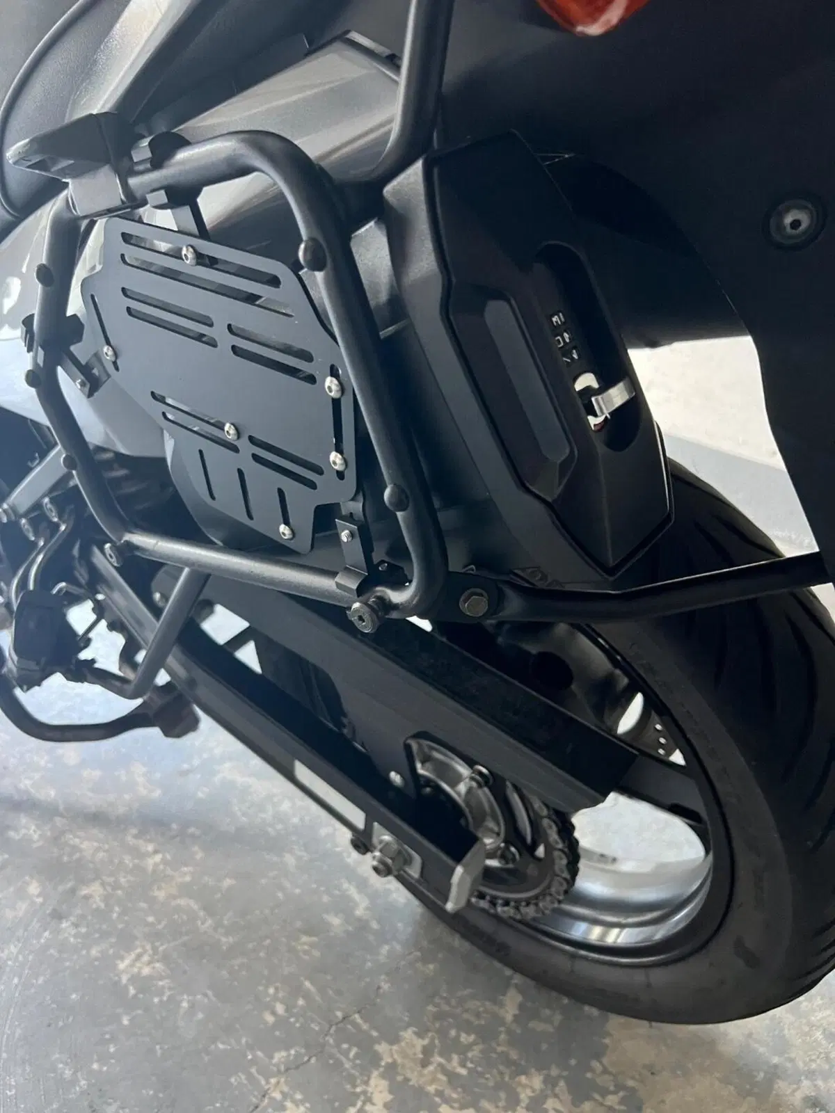 Suzuki V-Strom 650 (2008 - 11) (6)