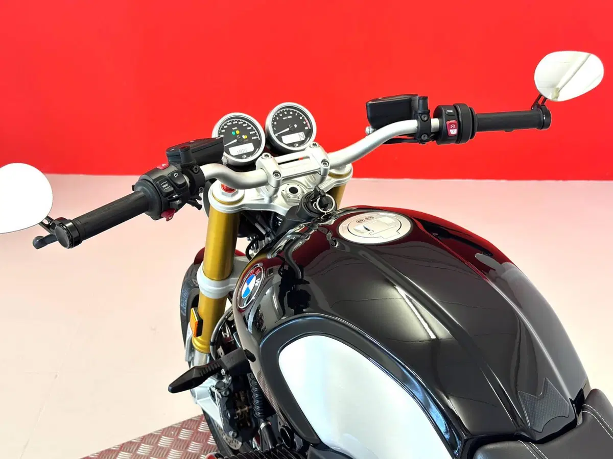 Bmw R nineT (2021 - 24) (17)