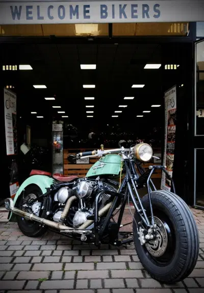 Harley-Davidson 1584 Springer Classic (2006 - 07) - FLSTSC usata