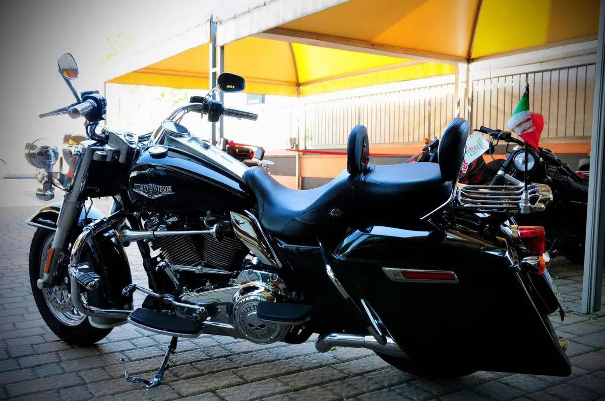 Harley-Davidson 107 Road King (2017) - FLHR (3)