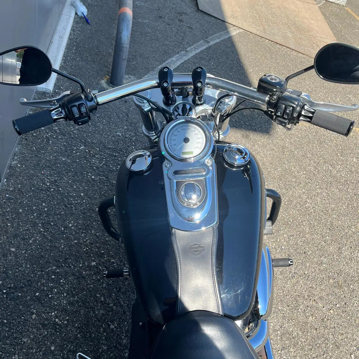 Harley-Davidson 1584 Fat Bob (2007 - 13) - FXDF (10)