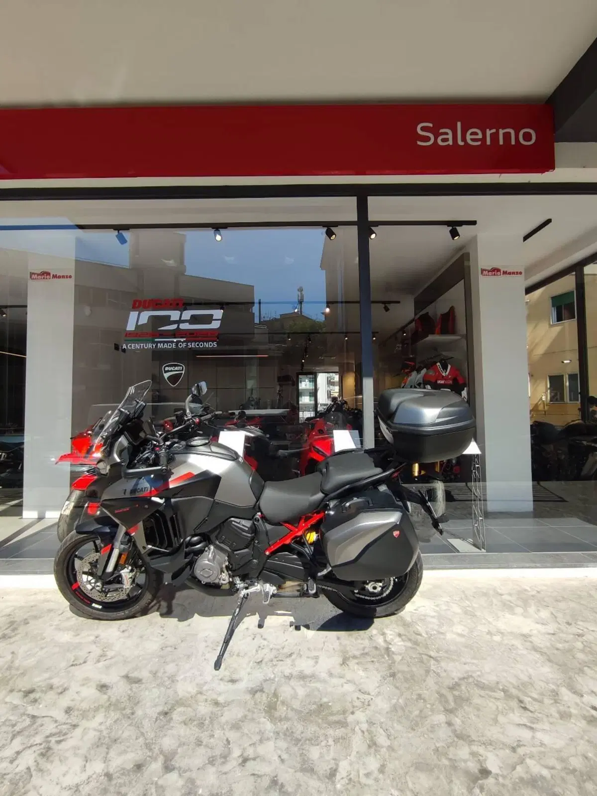 Ducati Multistrada V4 S Grand Tour (2024) (2)