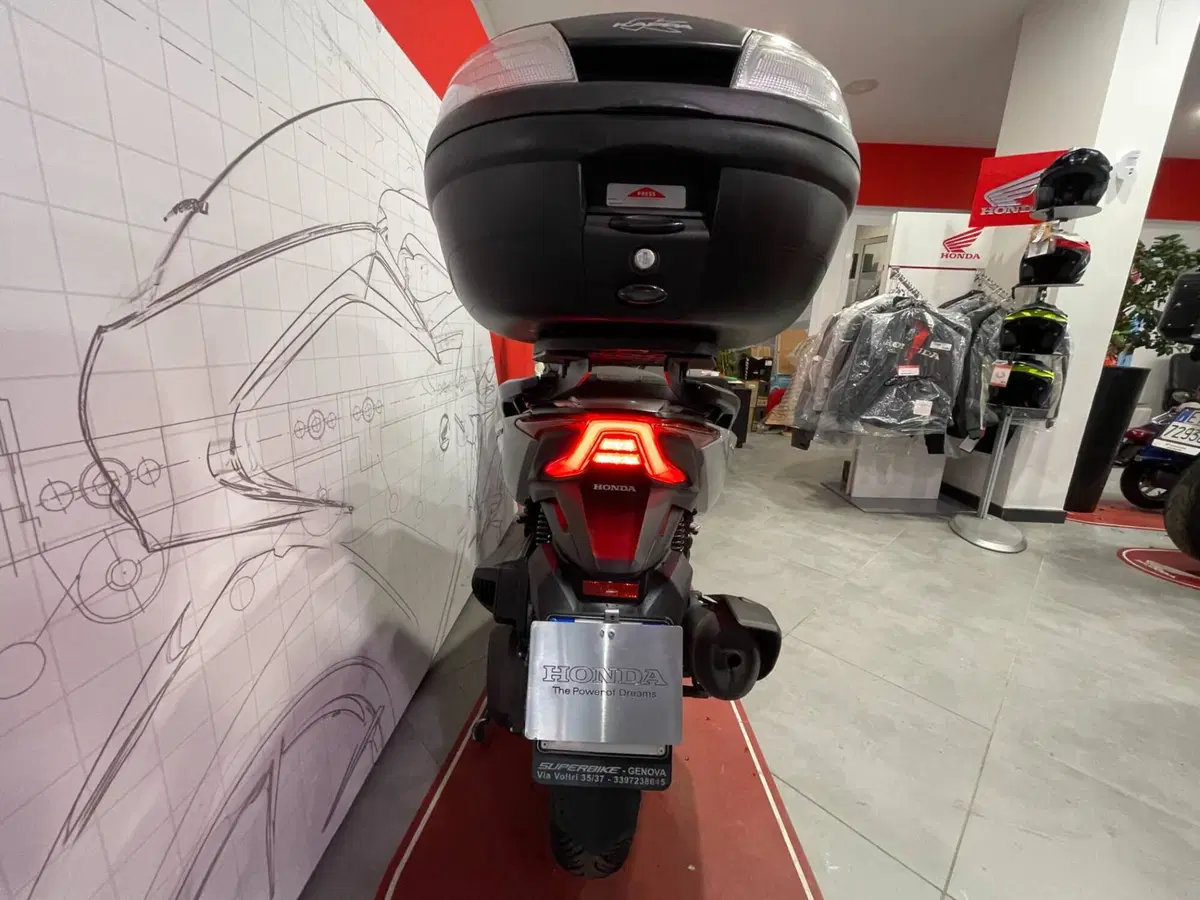 Honda Forza 350 (2022 - 24) (5)