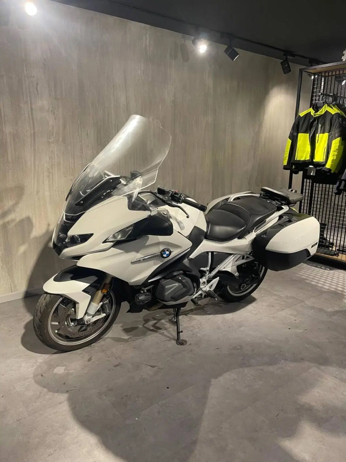 Bmw R 1250 RT (2021 - 25) (3)