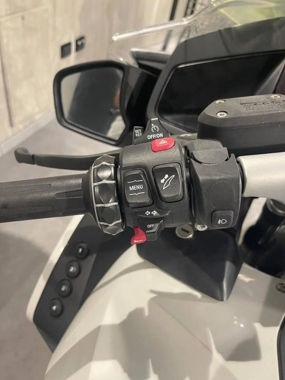 Bmw R 1250 RT (2021 - 25) (5)