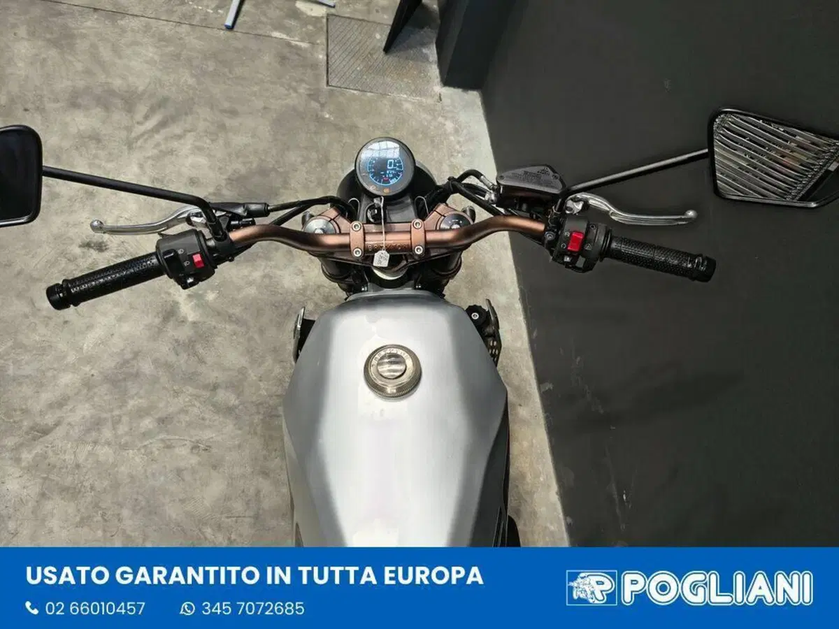 Brixton Motorcycles Crossfire 500 X (2021 - 26) (12)