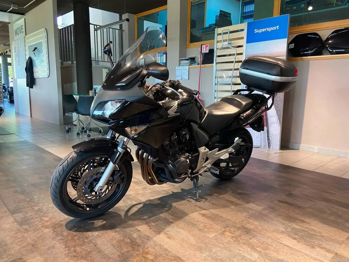Honda CBF 600 (2004 - 06) (3)