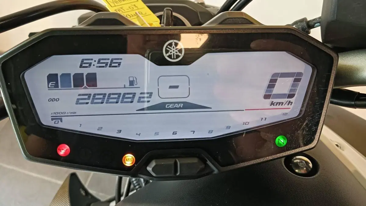 Yamaha MT-07 (2014 - 16) (6)