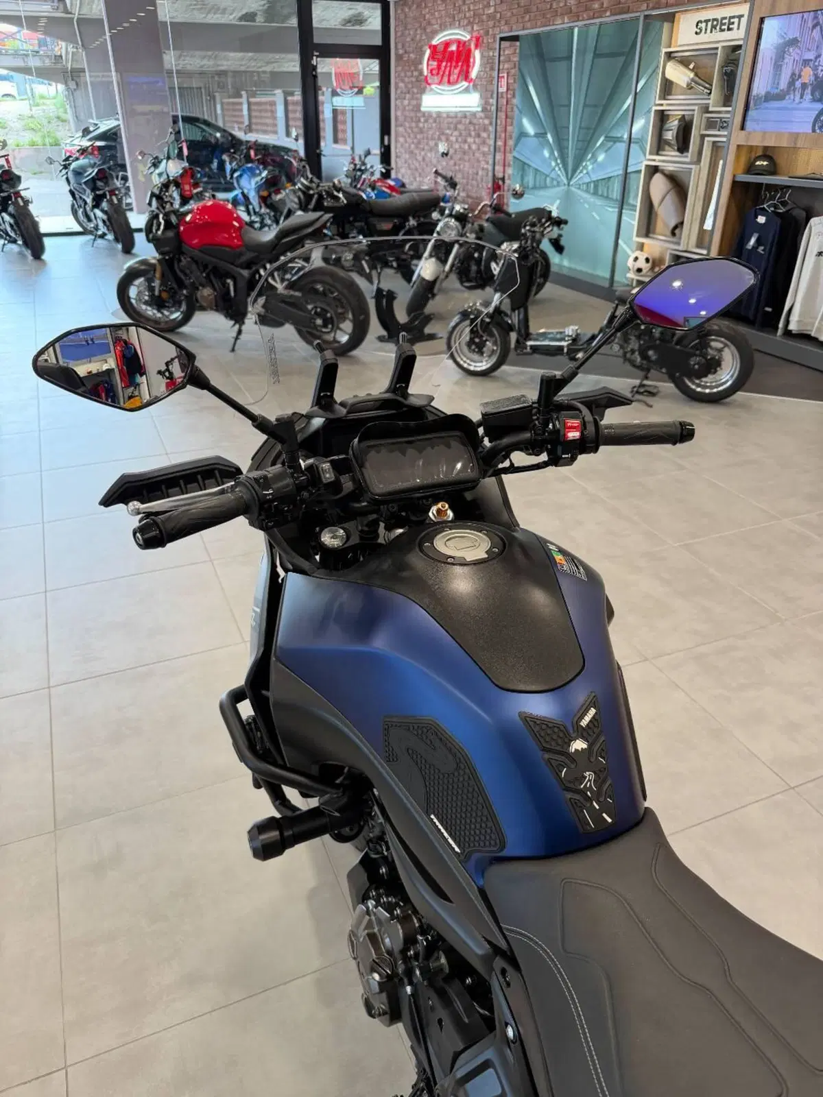Yamaha Tracer 7 GT (2021 - 24) (8)