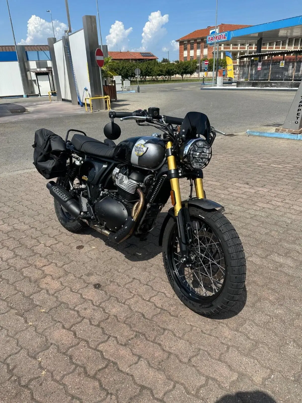 Royal Enfield Bear 650 (2025 - 26)