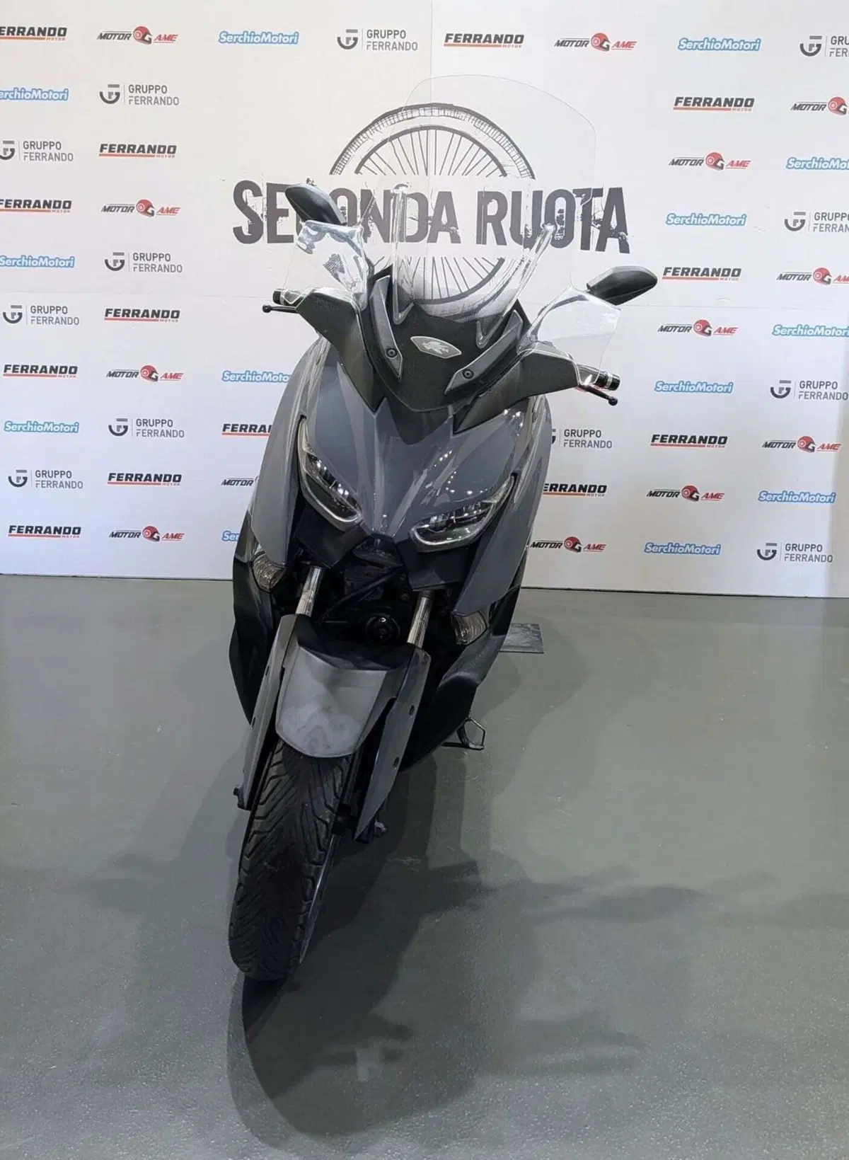 Yamaha X-Max 300 Tech Max (2021 - 24) (3)