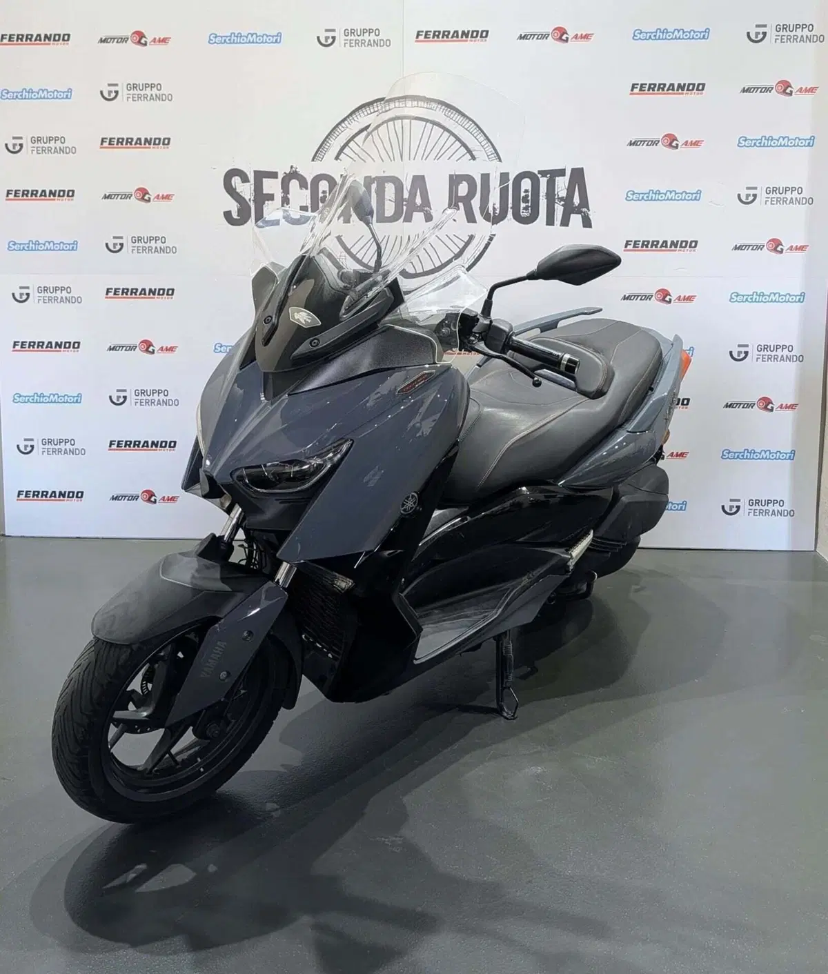 Yamaha X-Max 300 Tech Max (2021 - 24) (4)