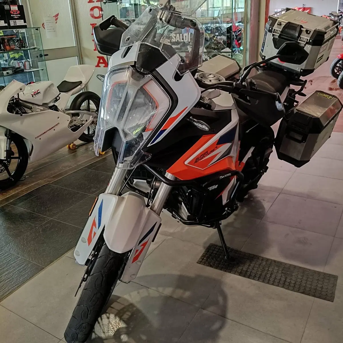KTM 1290 Super Adventure R (2022 - 25) (3)