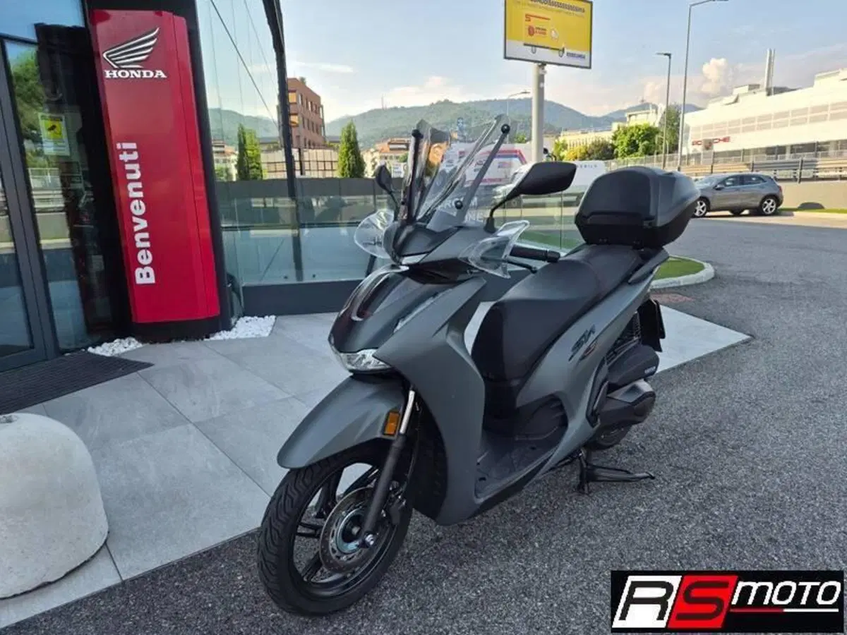 Honda SH 350i Sport (2025 - 26) (2)