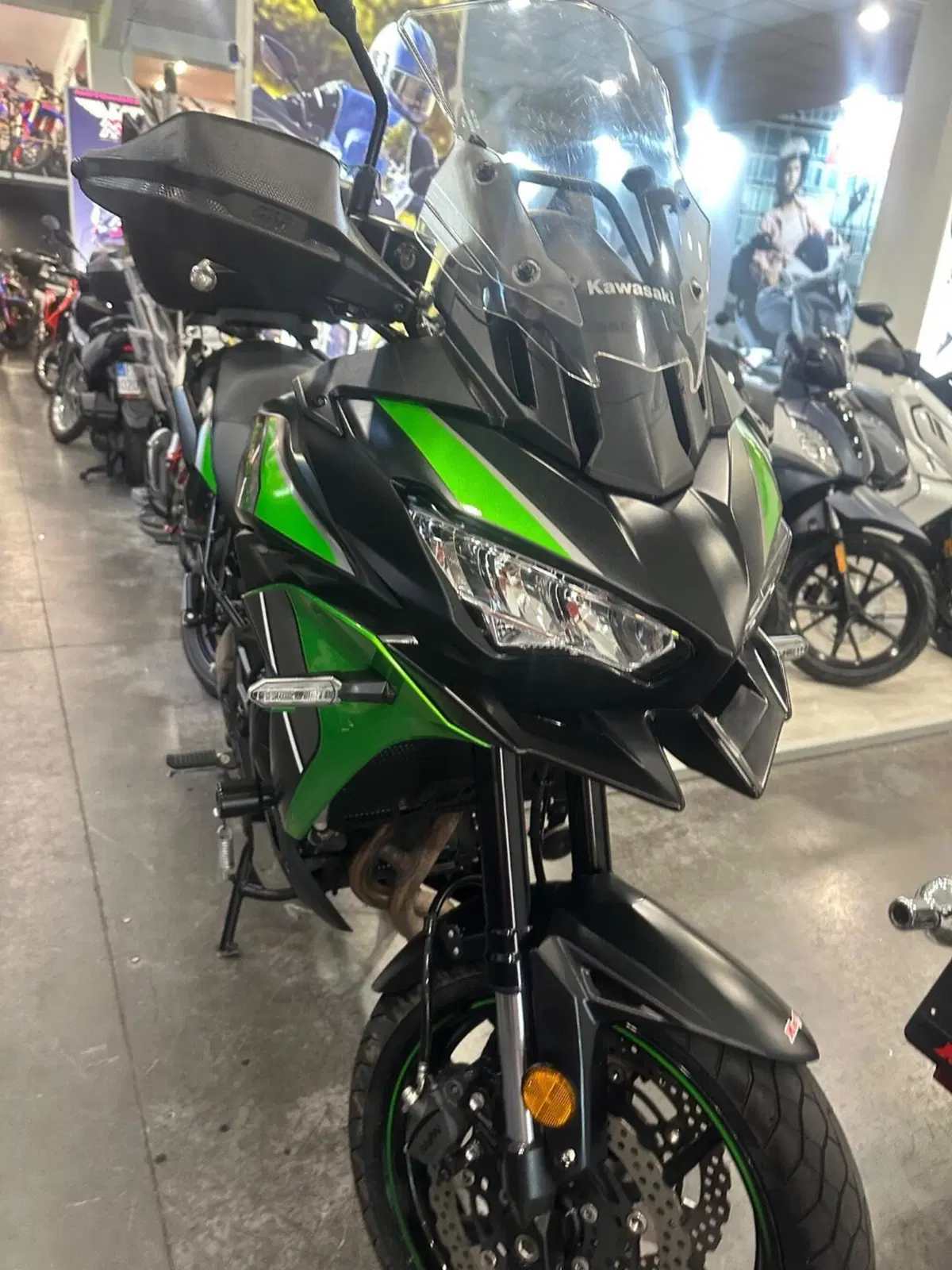 Kawasaki Versys 650 (2021 - 24) (5)