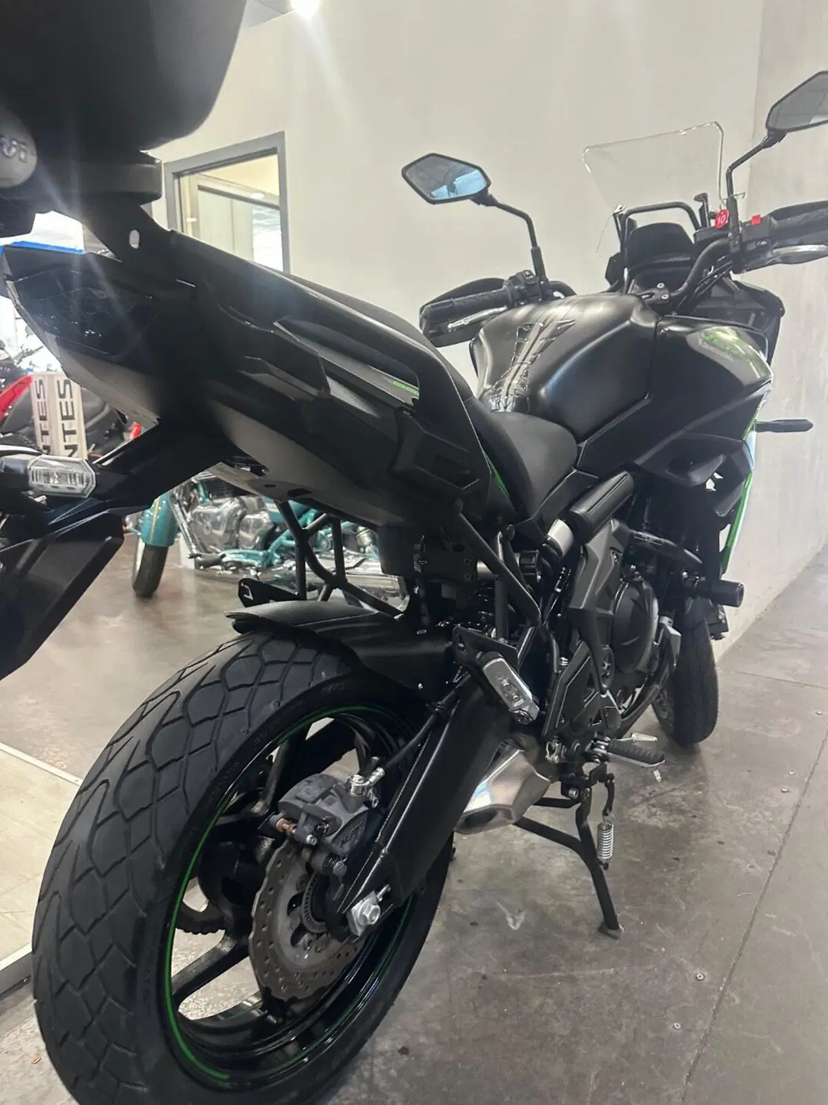 Kawasaki Versys 650 (2021 - 24) (8)