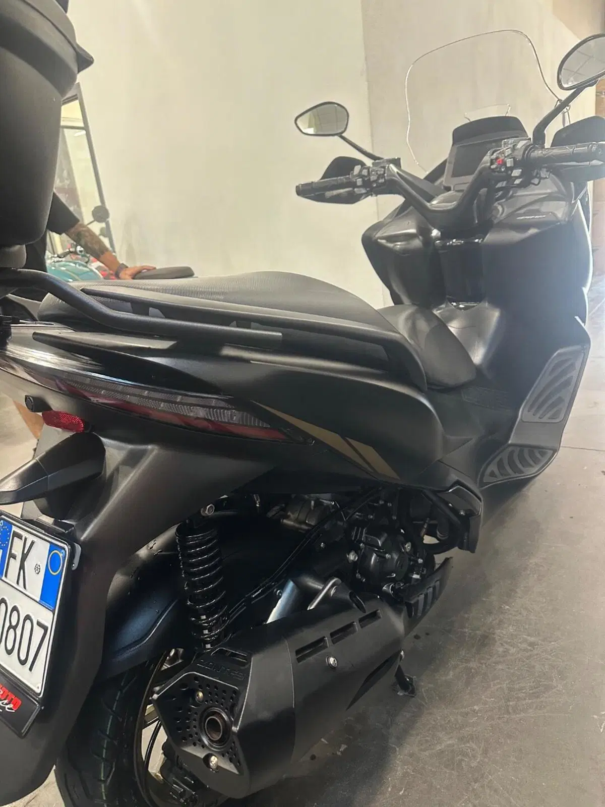 Zontes ZT350-E (2023 - 25) (9)