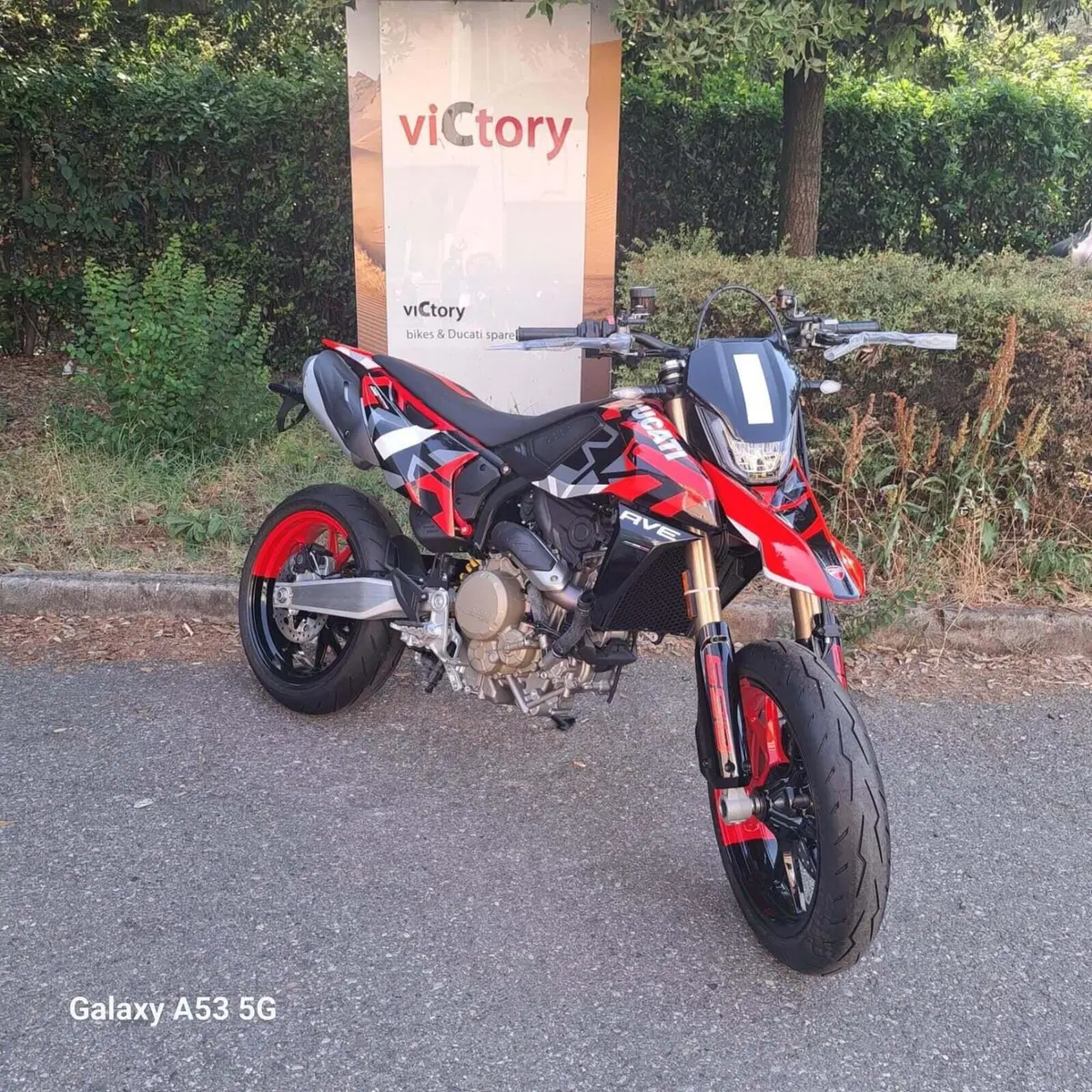 Ducati Hypermotard 698 Mono RVE (2024 - 26) (5)