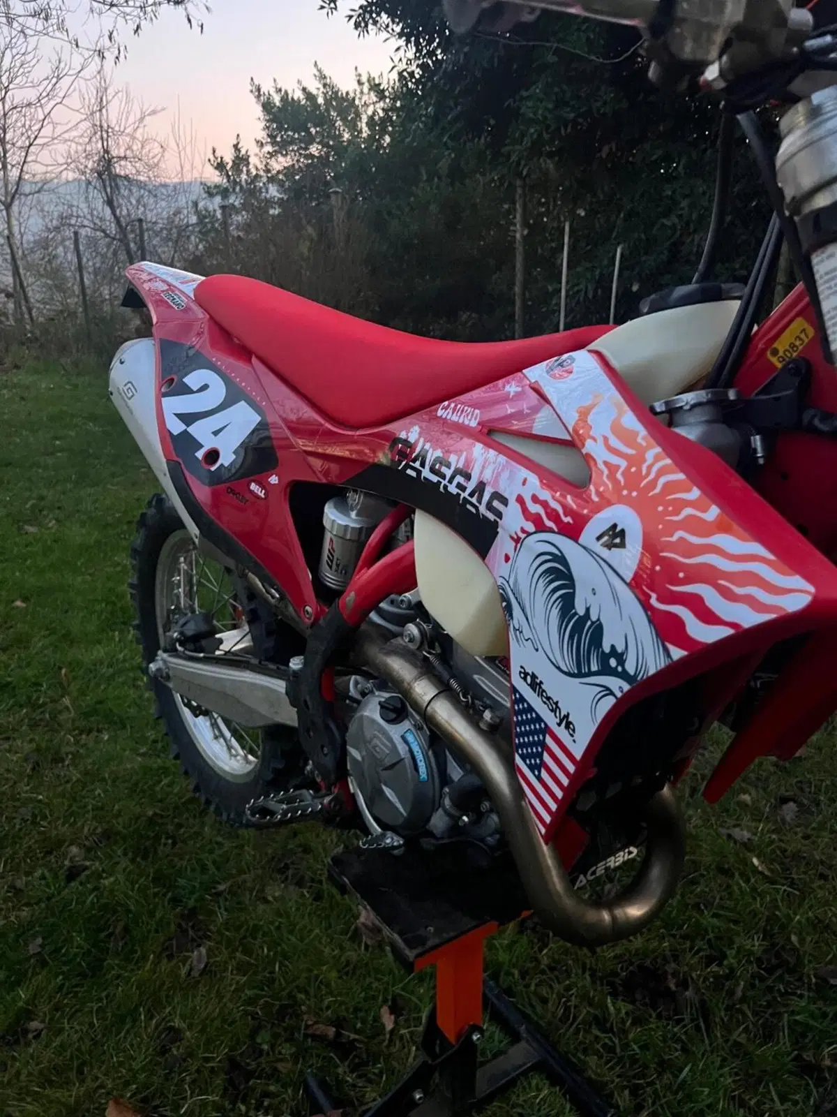 GASGAS EC 250 F (2023) (5)