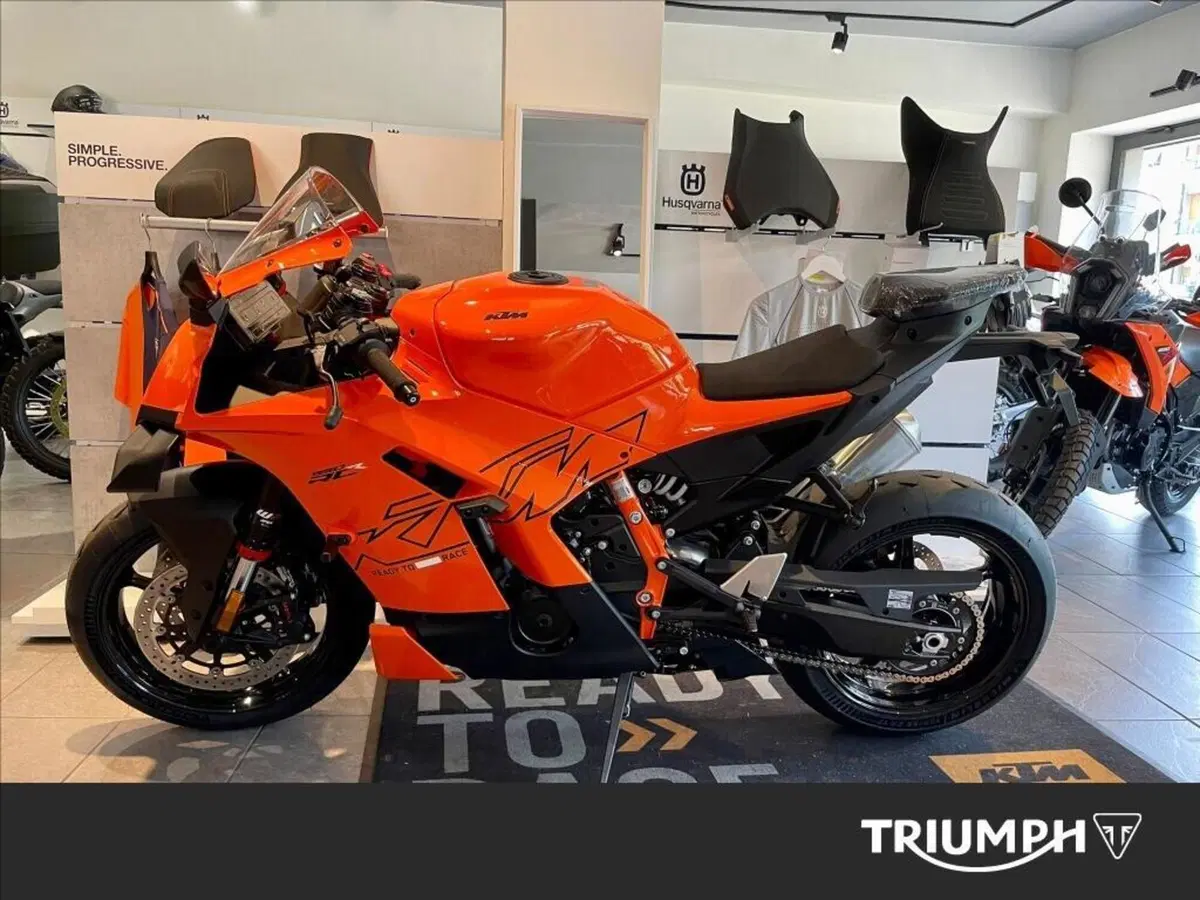 KTM 990 RC R (2026) (3)
