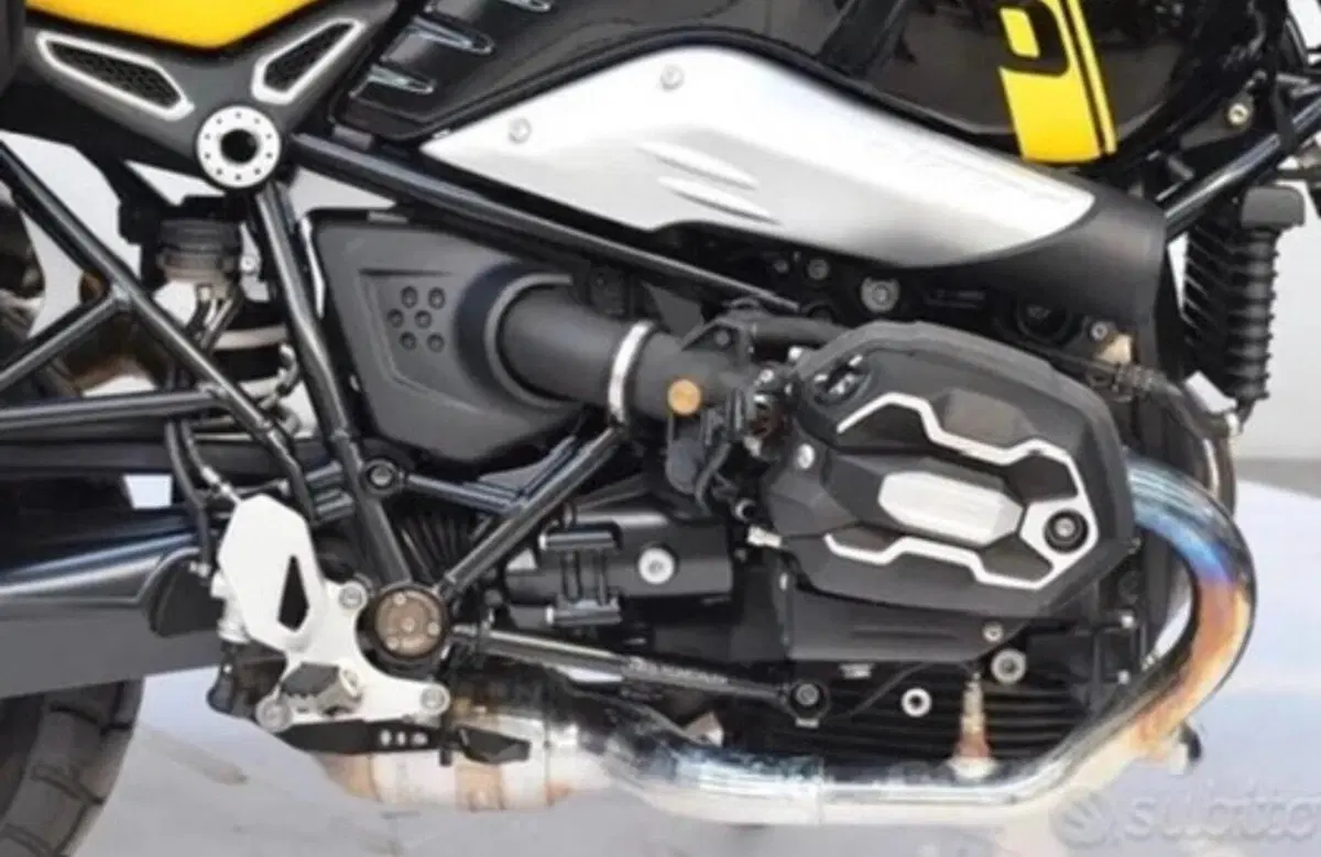 Bmw R nineT Urban GS 1200 - Edition 40 Years GS (2021) (3)