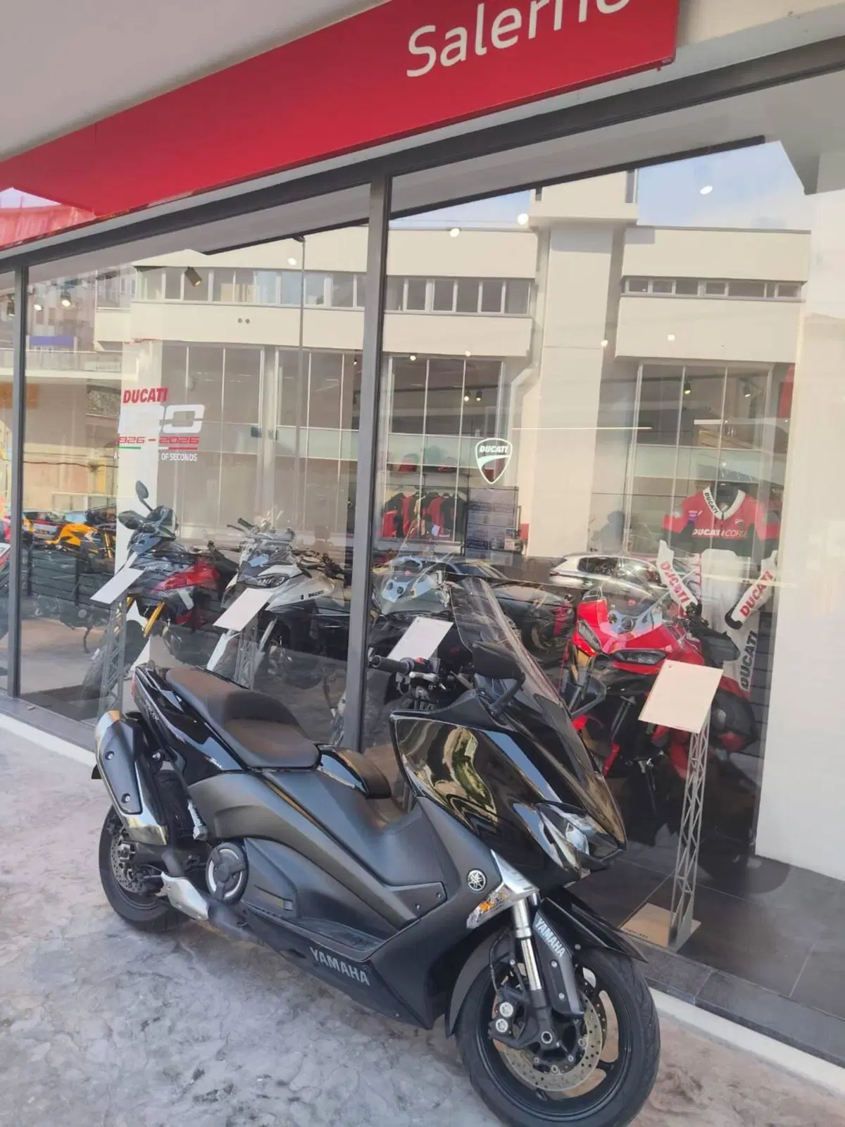 Yamaha T-Max 530 ABS (2015 - 17)