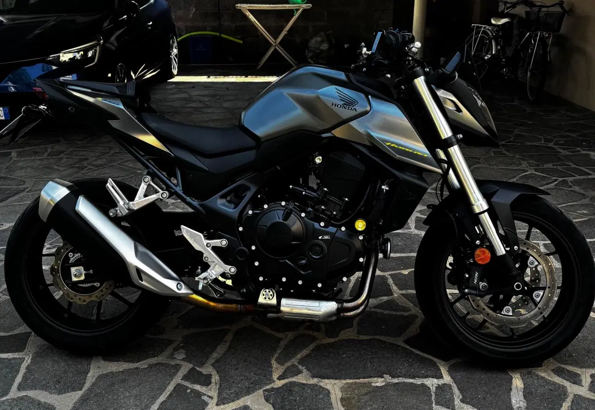 Honda CB 750 Hornet (2023 - 24) (2)