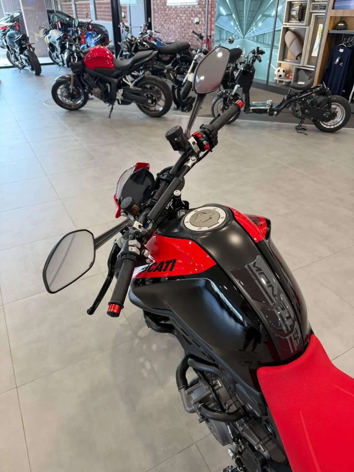 Ducati Monster 937 SP (2023 - 25) (8)