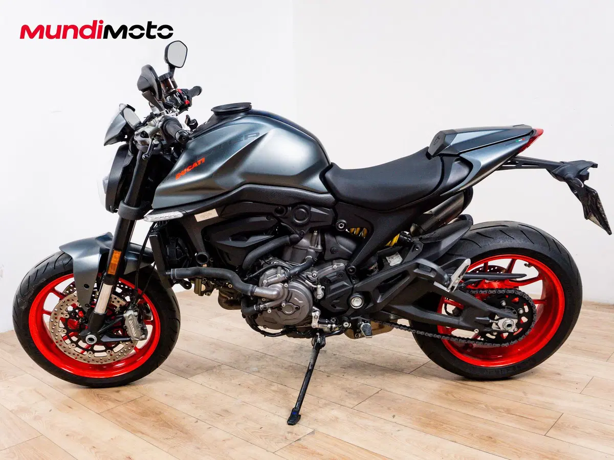 Ducati Monster 937 (2021 - 25) (5)