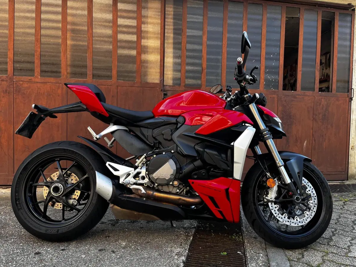 Ducati Streetfighter V2 (2022 - 24) (2)