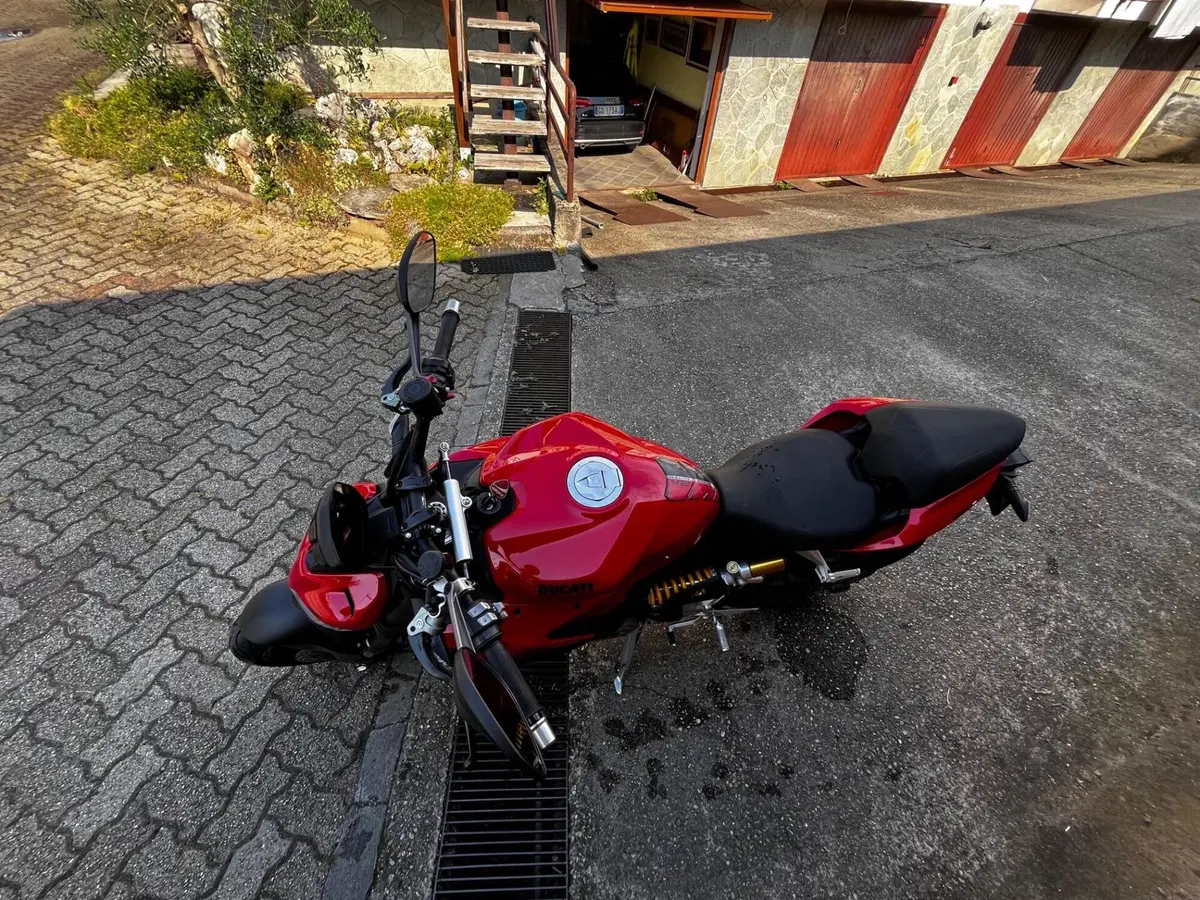 Ducati Streetfighter V2 (2022 - 24) (8)