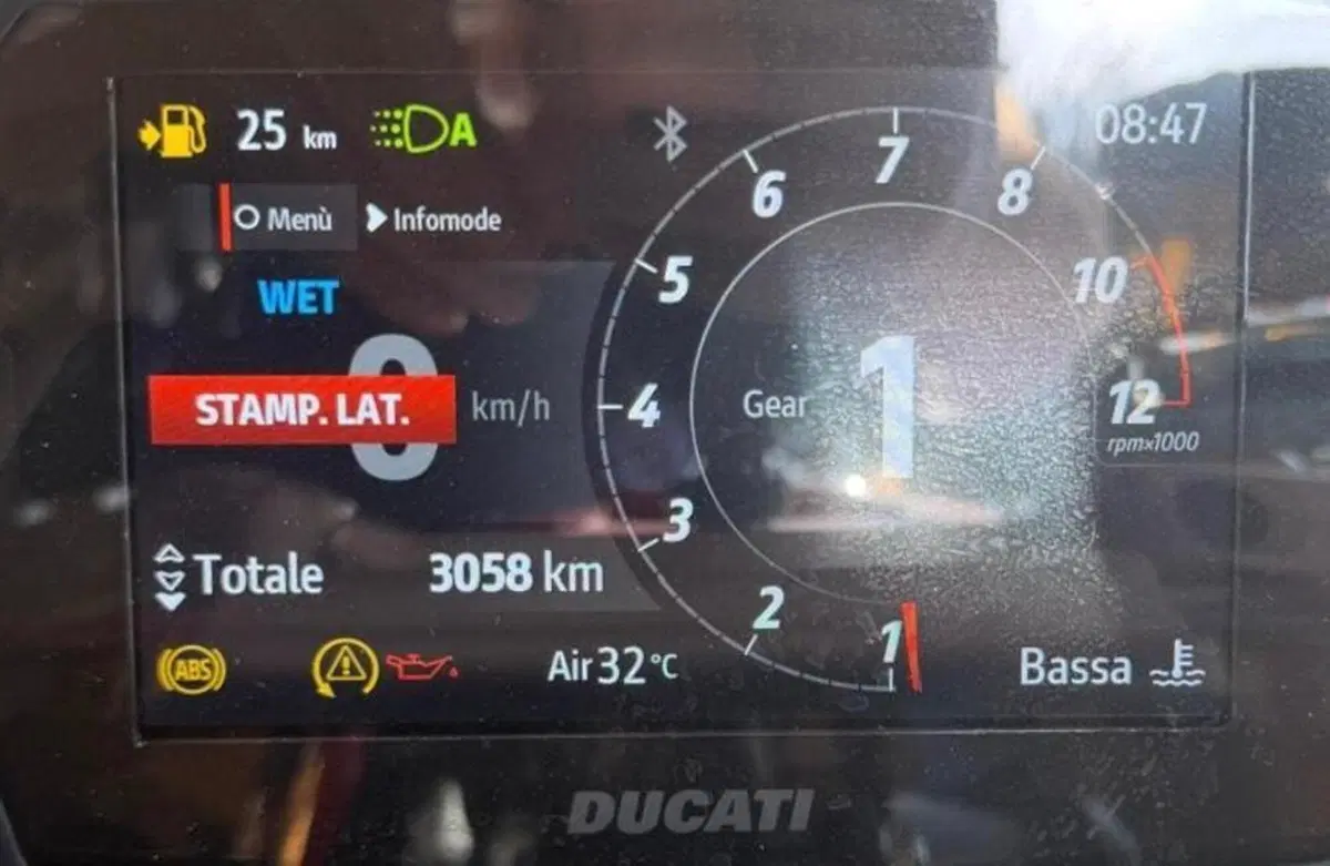 Ducati Panigale V2 S (2025 - 26) (6)