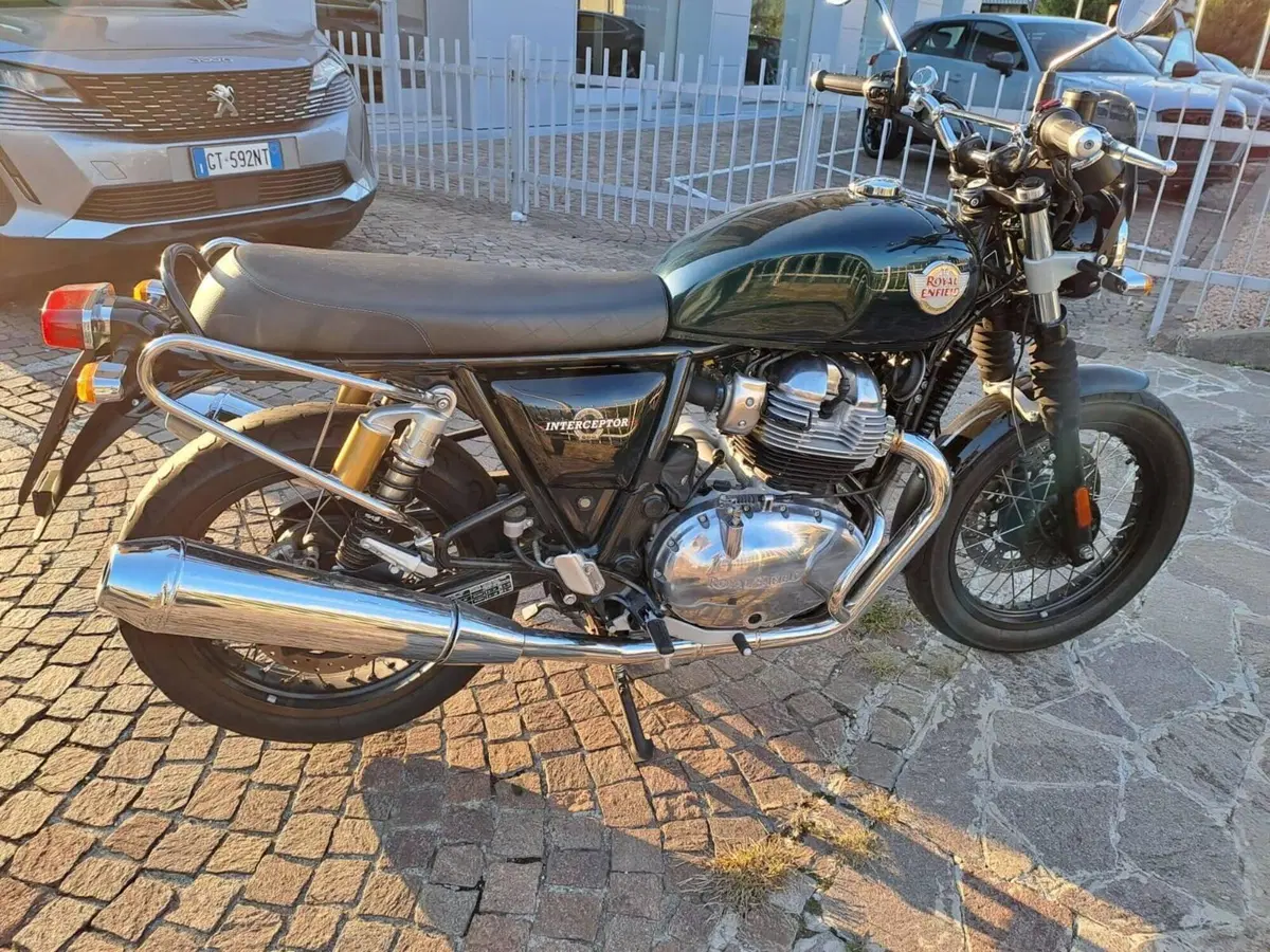 Royal Enfield Interceptor 650 (2021 - 26) (3)